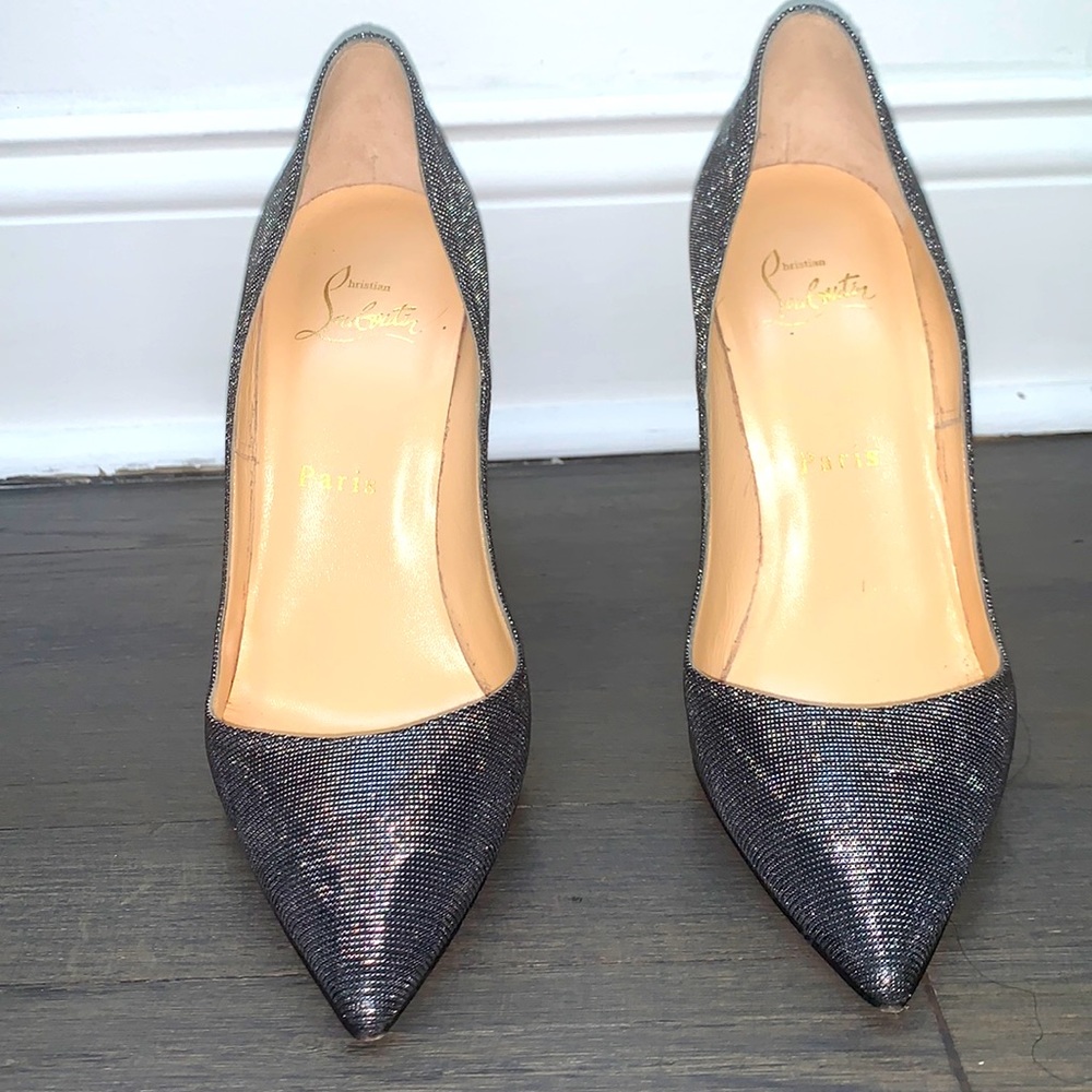 Christian Louboutin So Kate